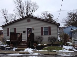 203 Center St, Aurora, IN 47001