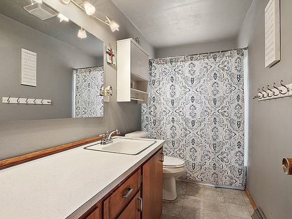 full bath