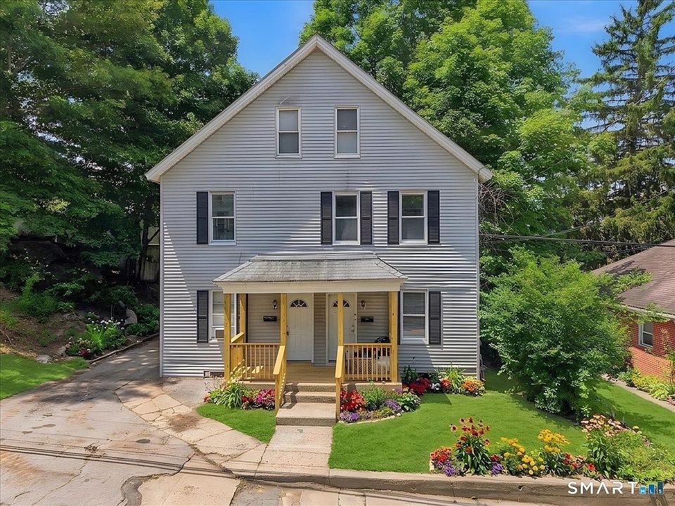 1st image of 371 Laurel Hill Avenue