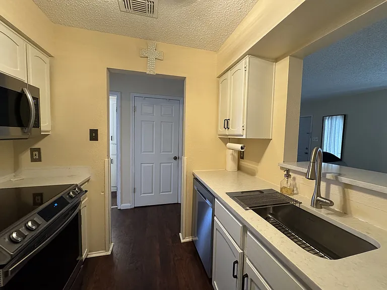 6702 Everhart Rd #ROADR101 — Photo 7