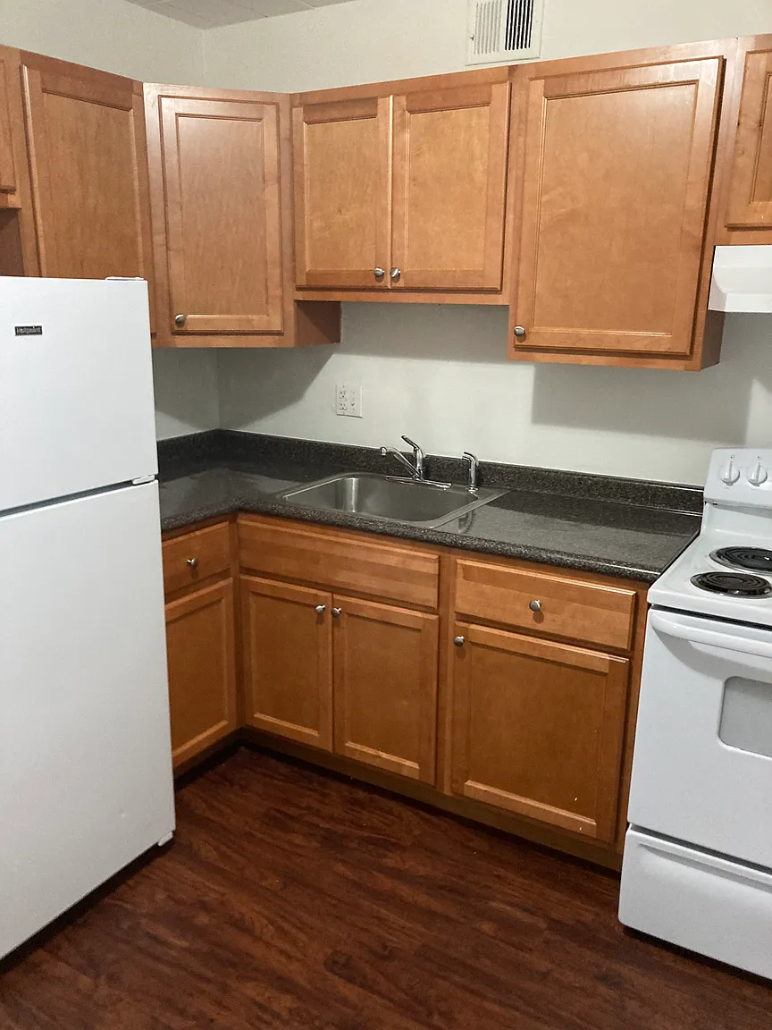 680 Shade Ave #2A photo 1