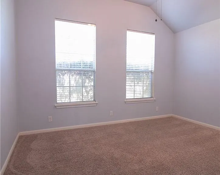 20201 Mustang Island Cir — Photo 13