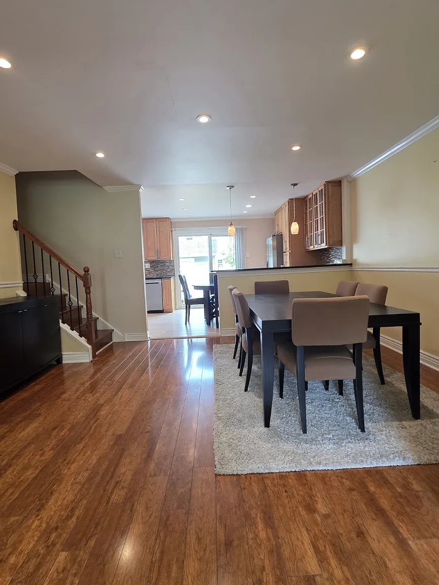 3 bed, 2.5 bath, 1520 sqft, $2,800 — Photo 3