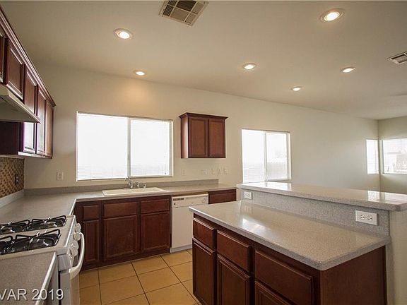 3rd image of 4716 Bell Canyon Ct