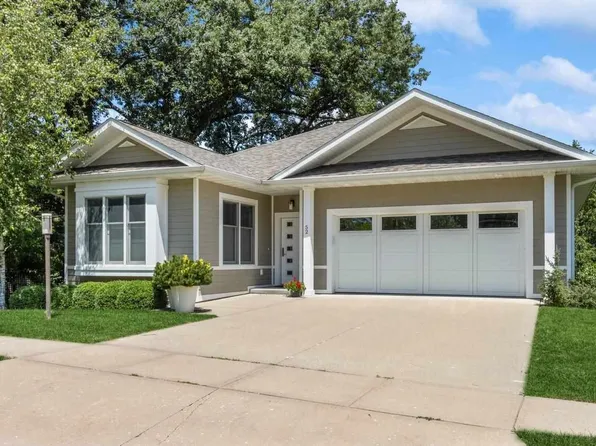 52 Marietta Ave, Iowa City, IA 52246