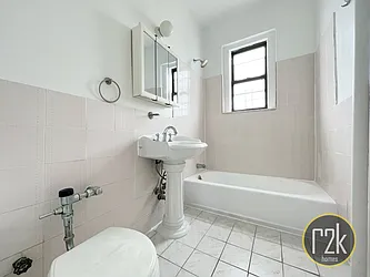 Rented by Realty 2000 Corp