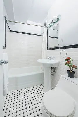 Rented by Residently USA, LLC | media 16