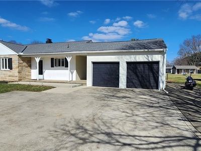 1987 Newark Rd, Zanesville, OH, 43701