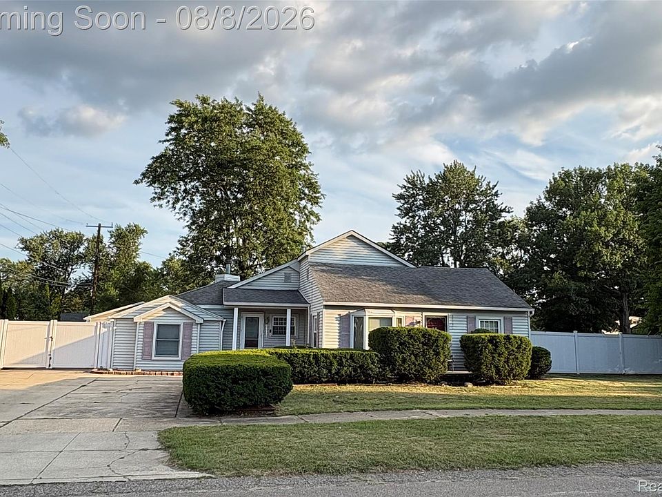 1st image of 35551 Melton St