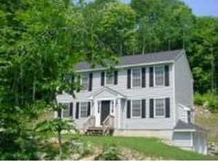 23 Elm Dr, Weare, NH 03281