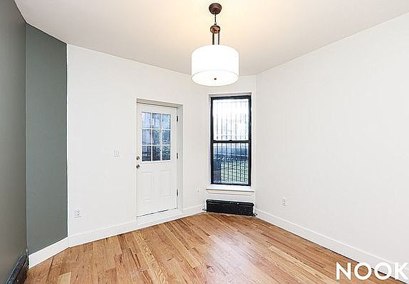 2nd image of 281 Clifton Pl APT 1B