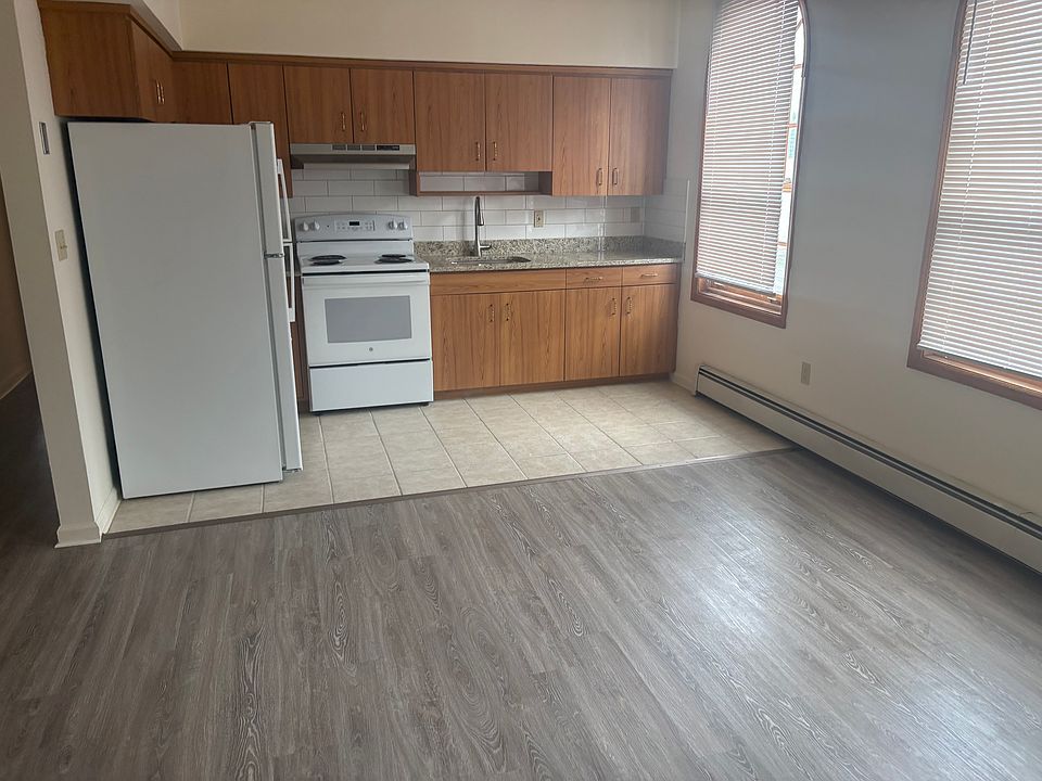 2nd image of 251 Main St #1