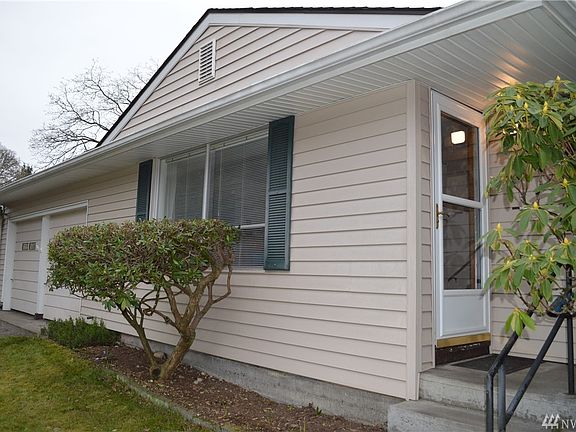 2nd image of 10204 Montrose Ave SW