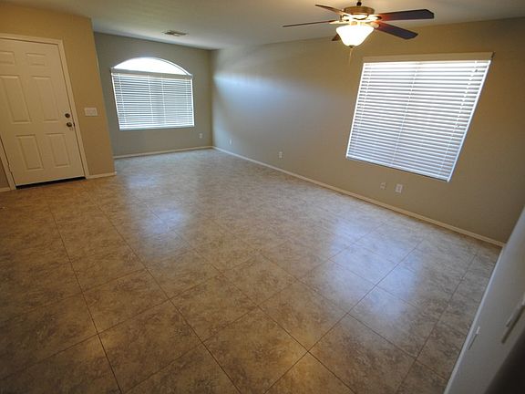 3rd image of 3818 W Santa Cruz Ave