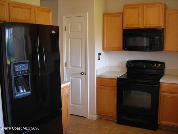 4th image of 1270 Marquise Ct #1270