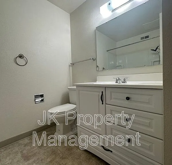 3516 11th Ave S #10 — Photo 11