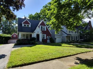 2808 Goddard Rd, Toledo, OH 43606