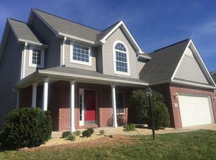 3907 E Tamarron Ct, Bloomington, IN 47408