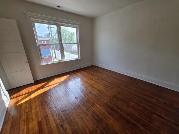 2147 Duncan St APT 2, Louisville, KY 40212