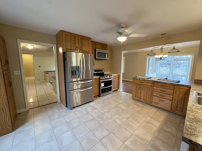690 Terrace Lake Rd — Photo 20