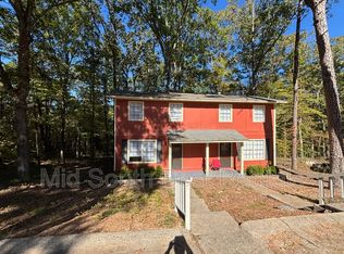 2002 Scotty Ct, Little Rock, AR 72204
