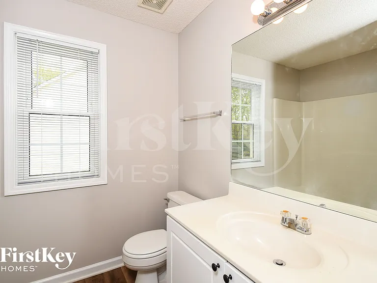 3106 Andora Trl SW — Photo 10