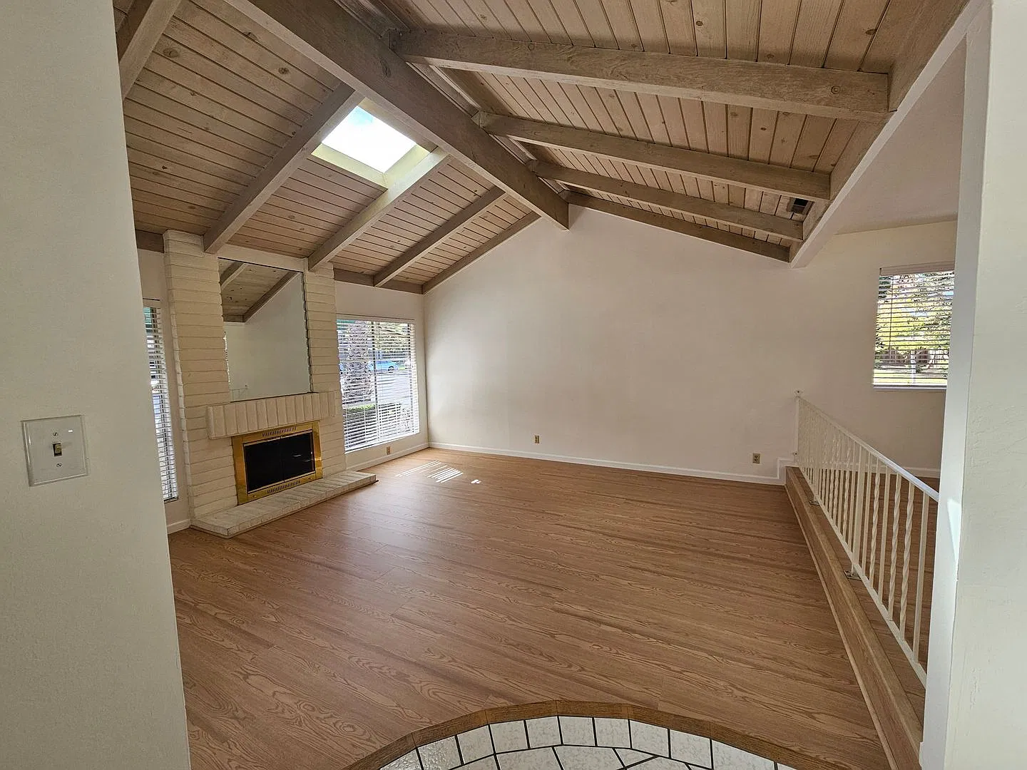 Deramy 4-Bedroom Delight! - Fremont — Photo 1