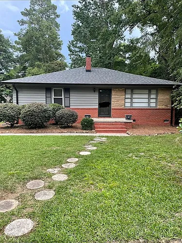 1208 W Pearsall St Photo 1