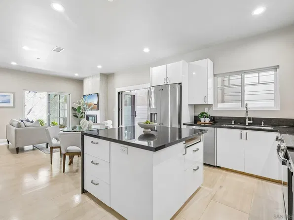 836 C Ave, Coronado, CA 92118