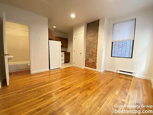 17 Greenough Ln #1 Photo 1
