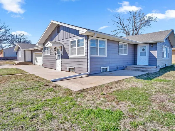 803 N Main St, Buhler, KS 67522