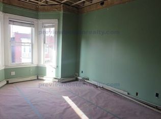 421 E 5th St, Boston, MA 02127