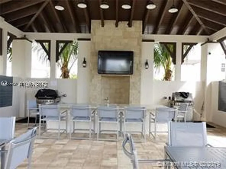 17000 SW 90th Ter — Photo 48