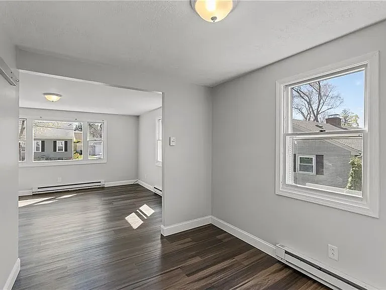 19 Harris St #19 — Photo 12