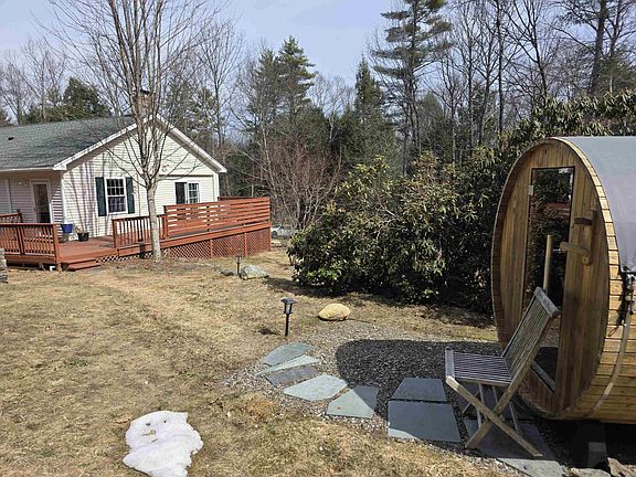 5th image of 313 South Pine Banks Road