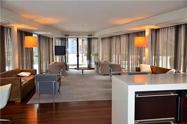 Rented by Time Equities Brokerage | media 59