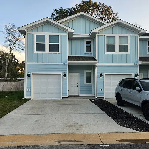 1016 McLaren Cir Photo 1