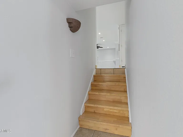 1627 E Fremont Dr — Photo 27