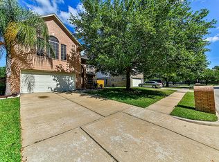 1410 Kirby Place Ln, Seabrook, TX 77586