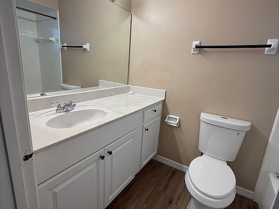 5th image of 2433 Summerfield Way