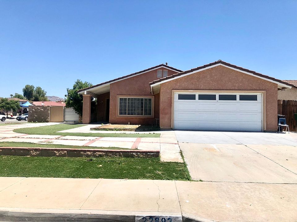 1st image of 22892 Scribner Dr