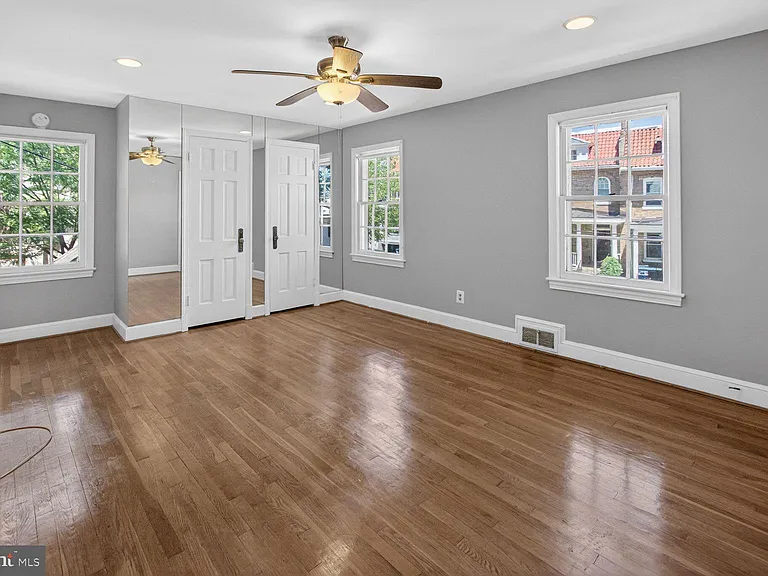 4712 Piney Branch Rd NW — Photo 16