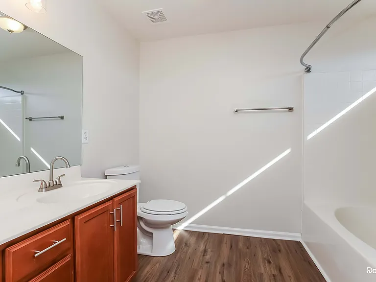 1133 Geneil Ln — Photo 11