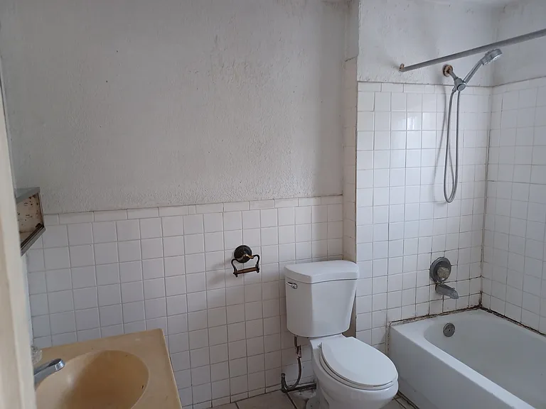 510 Randolph Dr #5 — Photo 10