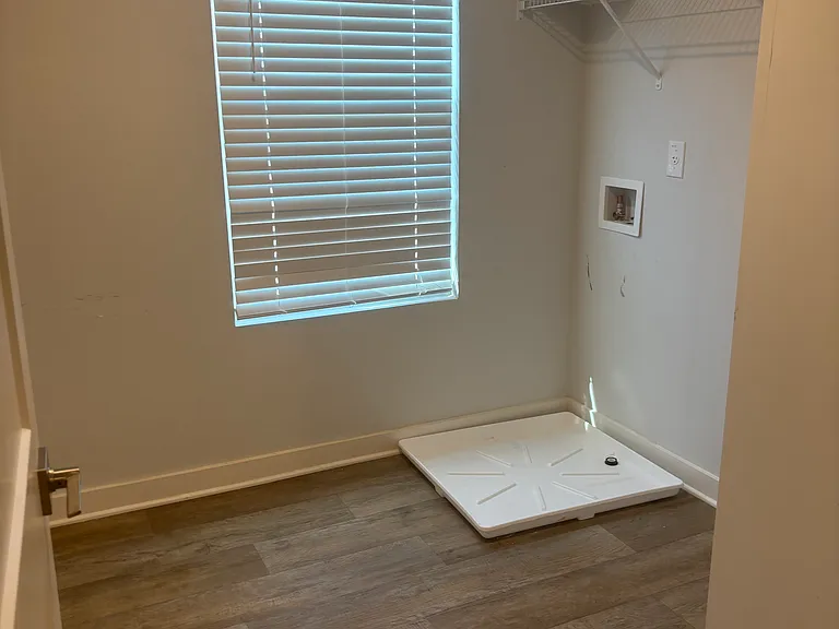 221 Overlook Rd — Photo 12