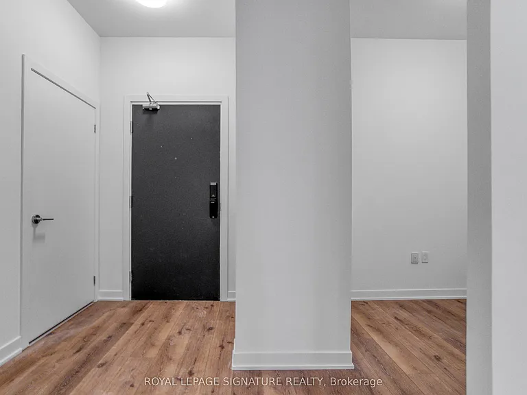 395 Dundas St W #222 — Photo 7