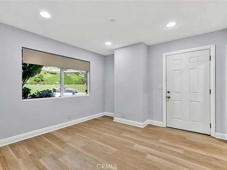 3921 Calle Real — Photo 26