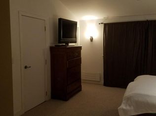 86 Wykagyl Ter, New Rochelle, NY 10804