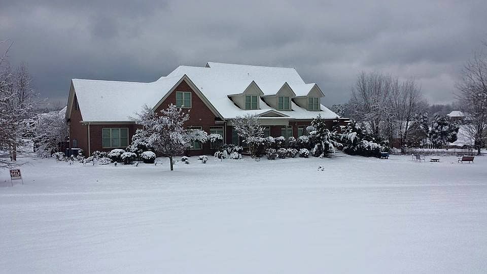 georgeous in snow