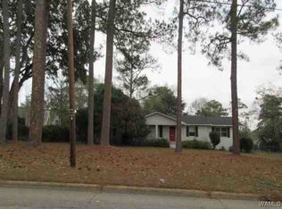 200 N Cherokee Ave, Dothan, AL 36303